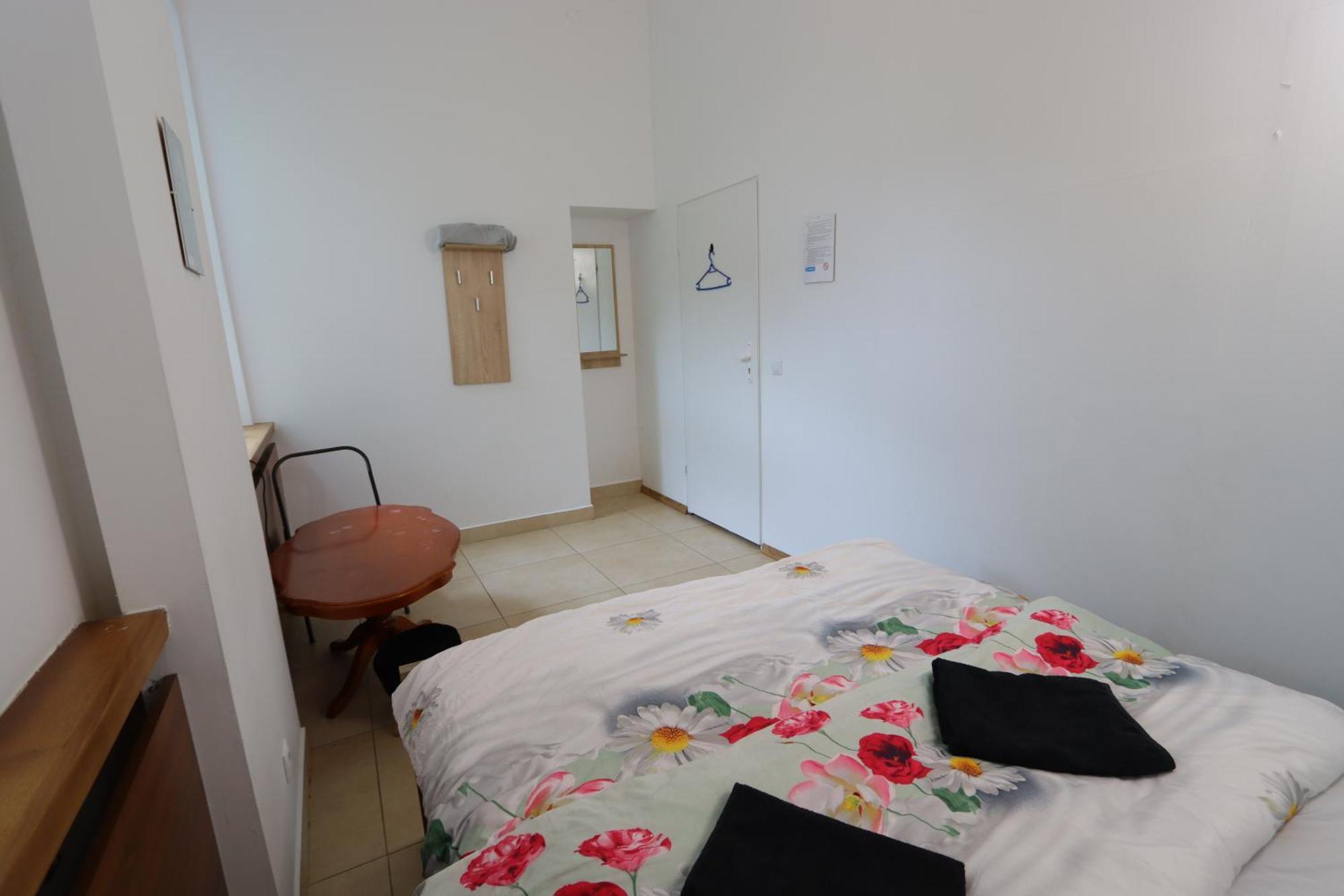 Fantastic Waw - C19 Room F Варшава Екстериор снимка